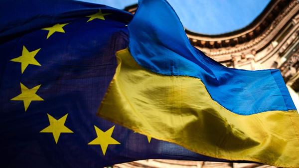 Лидер французских «Патриотов» счел разорением очередной транш ЕС Киеву