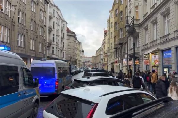 Что известно о стрельбе в центре Праги?